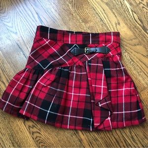 Tartan plaid skirt kilt.